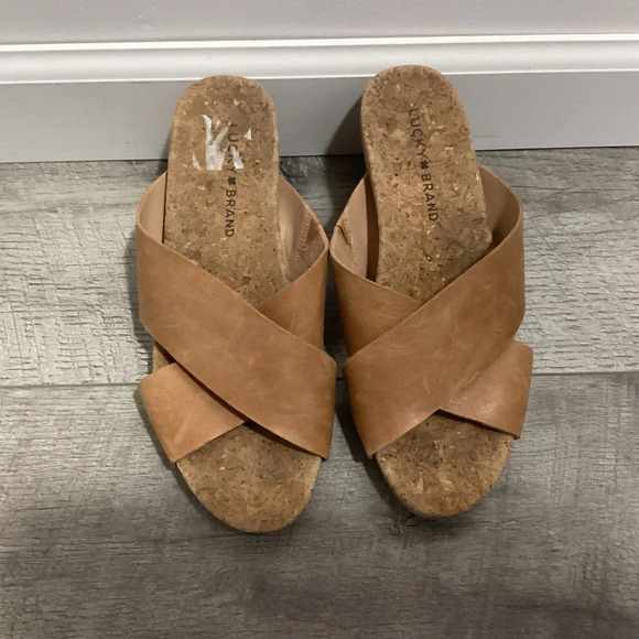 Lucky Brand Kilinda Platform Wedge Sandal Size 7.5 - Picture 1 of 8